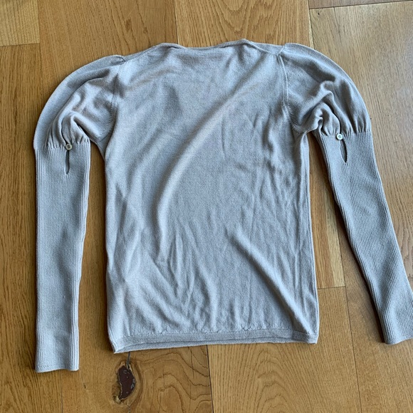 Prada sweater - Picture 7 of 9